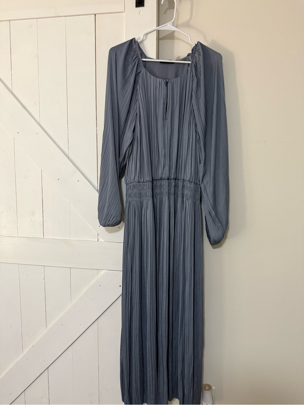 Tahari xl Pleated Long Sleeve Maxi Dress in Slate Blue